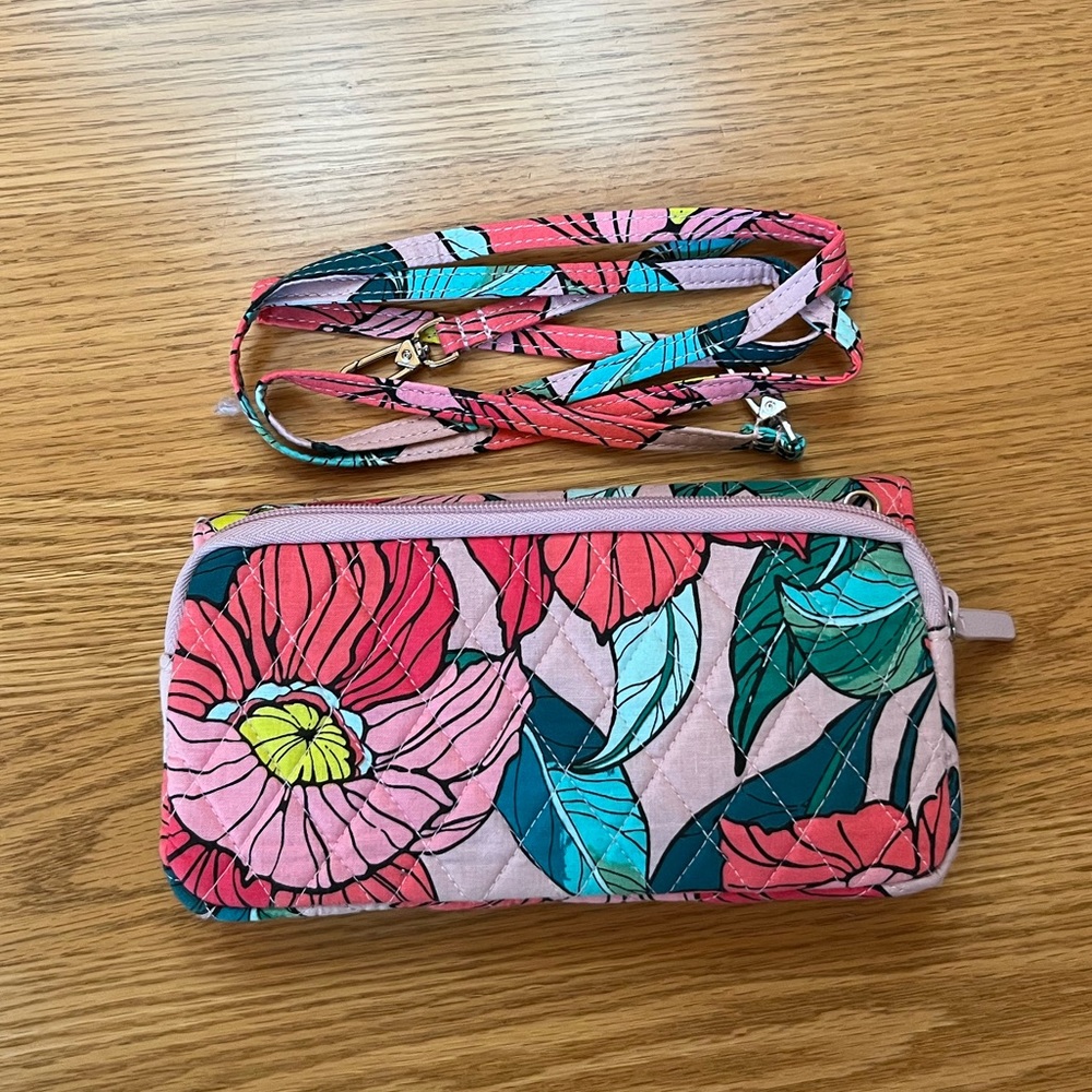 Vera Bradley Wallet - Picture 3 of 4